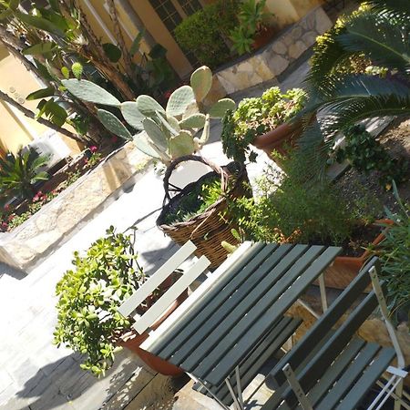 La Porta Sul Mare Apartment Syracuse Bagian luar foto